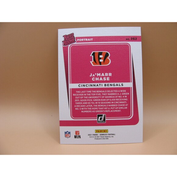 2021 Donruss Jamarr Chase Rated Rookie Canvass Portrait #262 Cincinnati Bengals - Picture 2 of 2